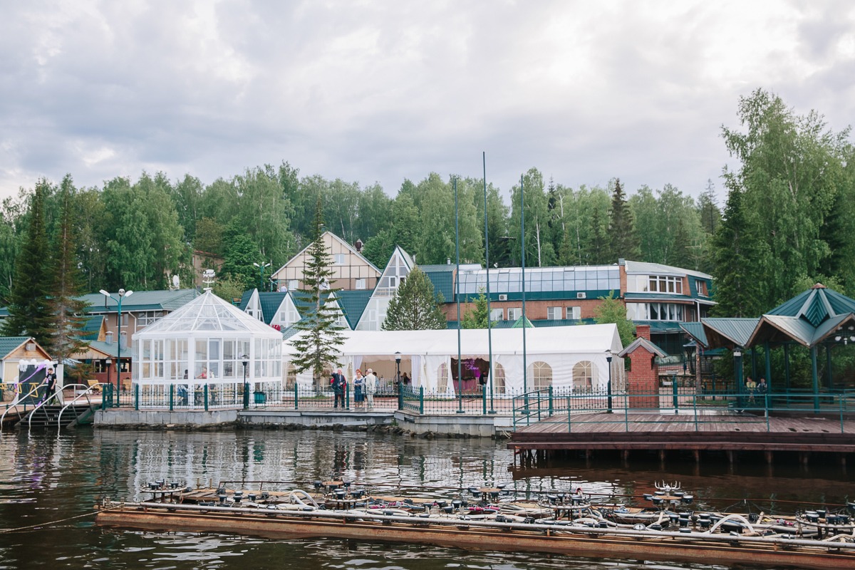 Загородный клуб солнечный. База Солнечный берег Исеть. Солнечный берег база отдыха Екатеринбург Таватуй. Солнечный берег база отдыха Исеть. Солнечный берег Екатеринбург Исеть.