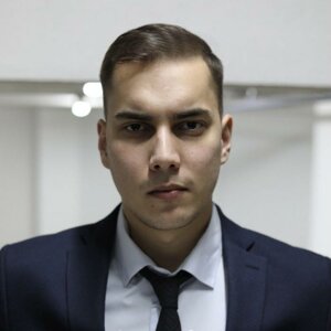 Эмиль Исхаков