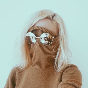 Полина