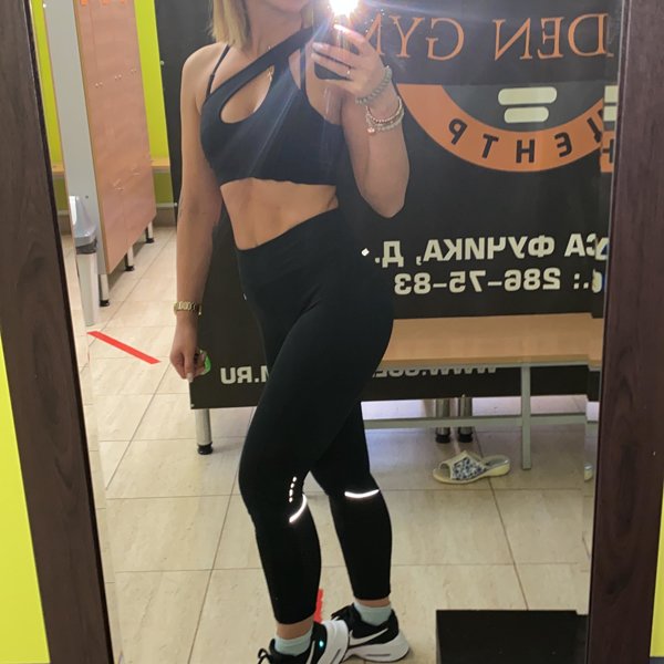 Голден джим фучика 3. Golden Gym Екатеринбург. Голден Джим Екатеринбург. Голден Джим Екатеринбург Фучика. Голден Джим.